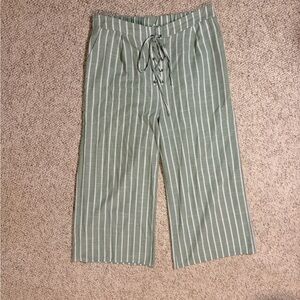 Green Striped Wide-Leg Capris